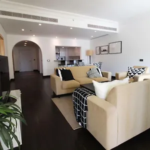 ***** Hotel The St. Regis Dubai, The Palm United Arab Emirates